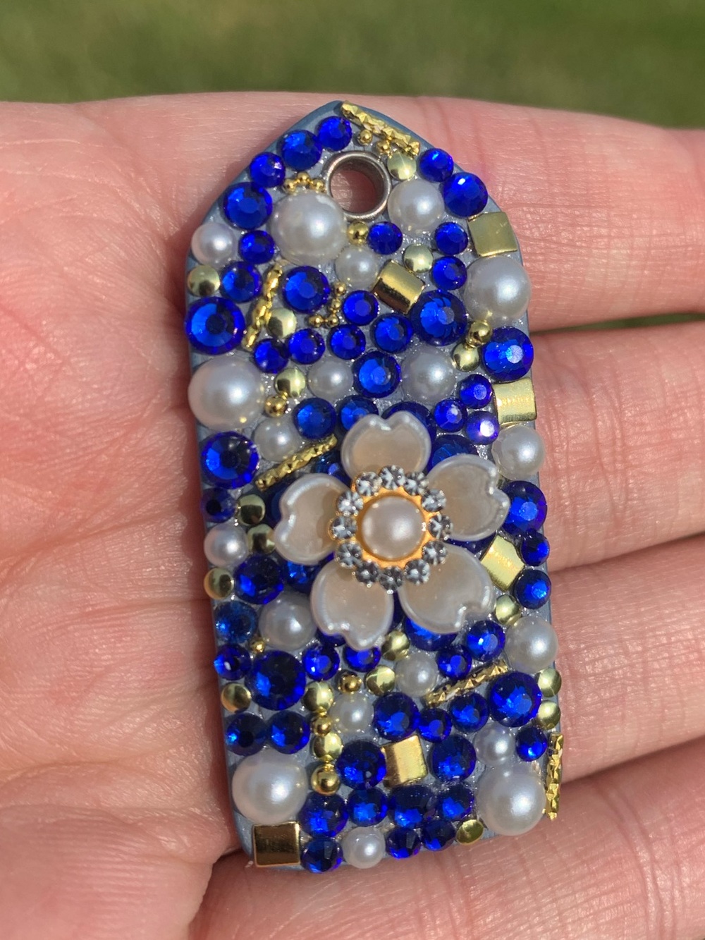 Coach Baby Blue 2” Hangtag with Blue Glass Rhinestones, Pearl and Gold accents - Picture 5 of 11